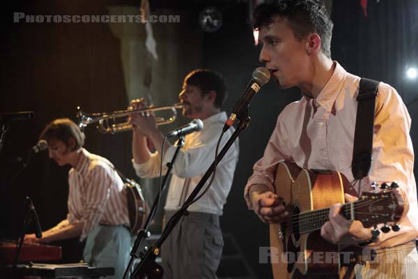 FANFARLO - 2010-01-21 - PARIS - La Maroquinerie - 